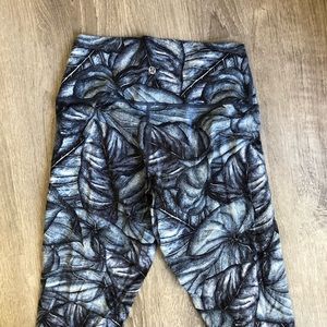 Lululemon yoga leggings